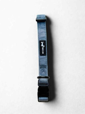 "Lilac Blue Stitch" Collar